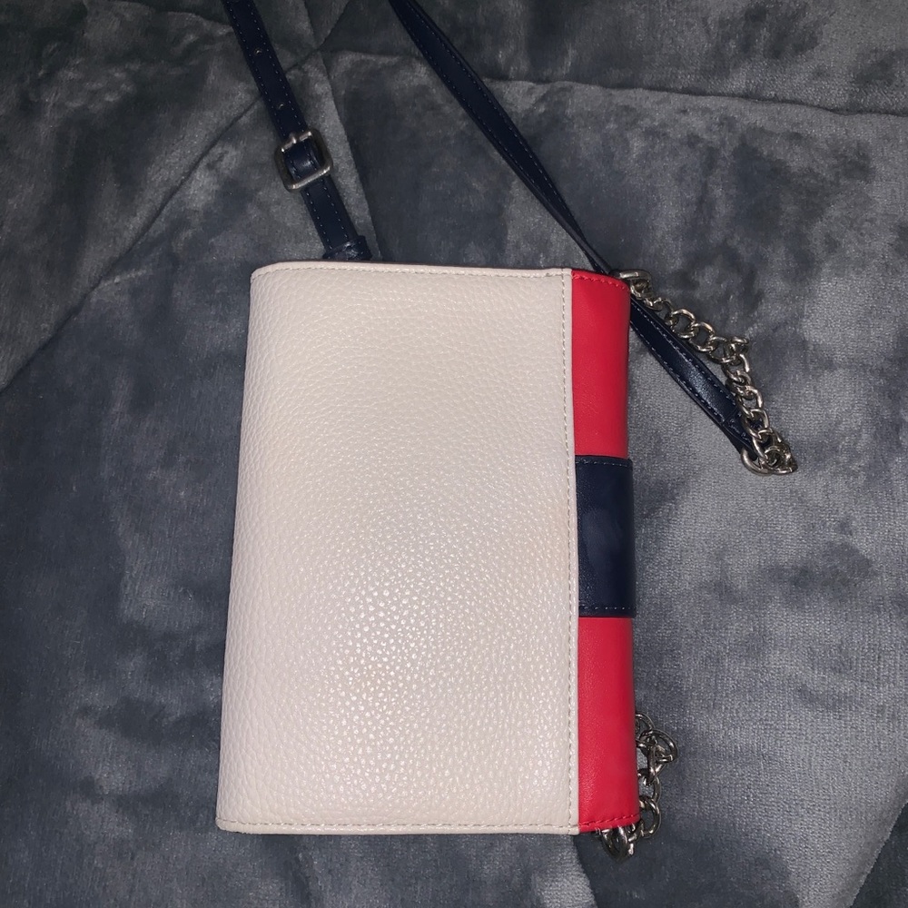 Purse - Picture 3 of 3